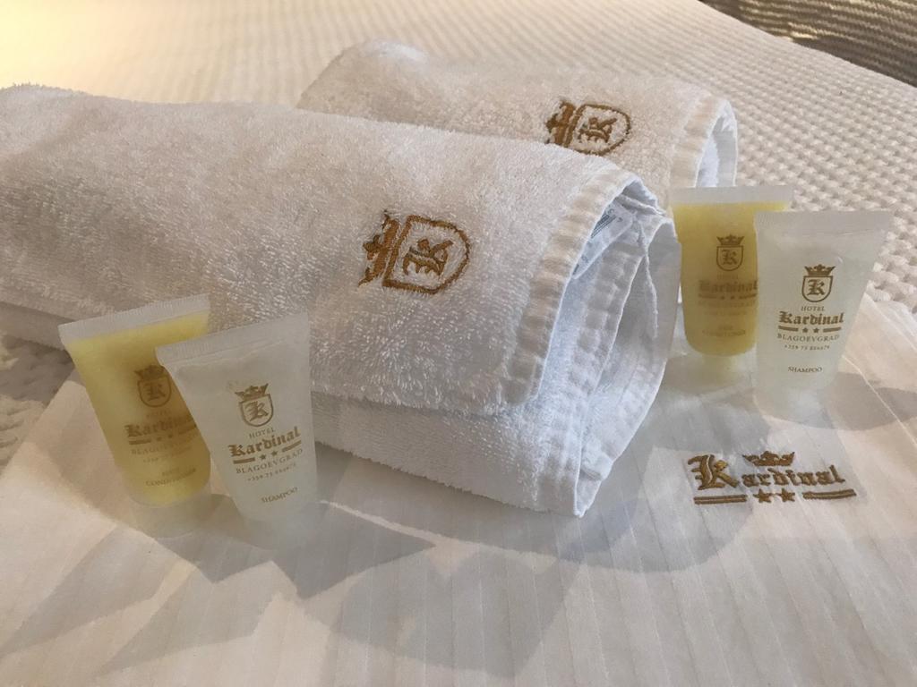Hotel Kardinal ブラゴエヴグラト エクステリア 写真